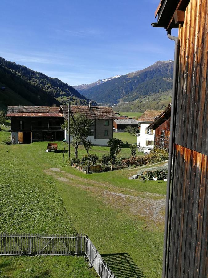 Casa Steilalva - Grosszuegiges Chalet Fuer Erholsamen Familienurlaub Surrein 외부 사진